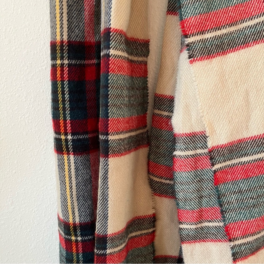 Free People Tartan Thick Warm Wool Scarf in Red Cream Green Multicolor Cozy - Picture 4 of 7